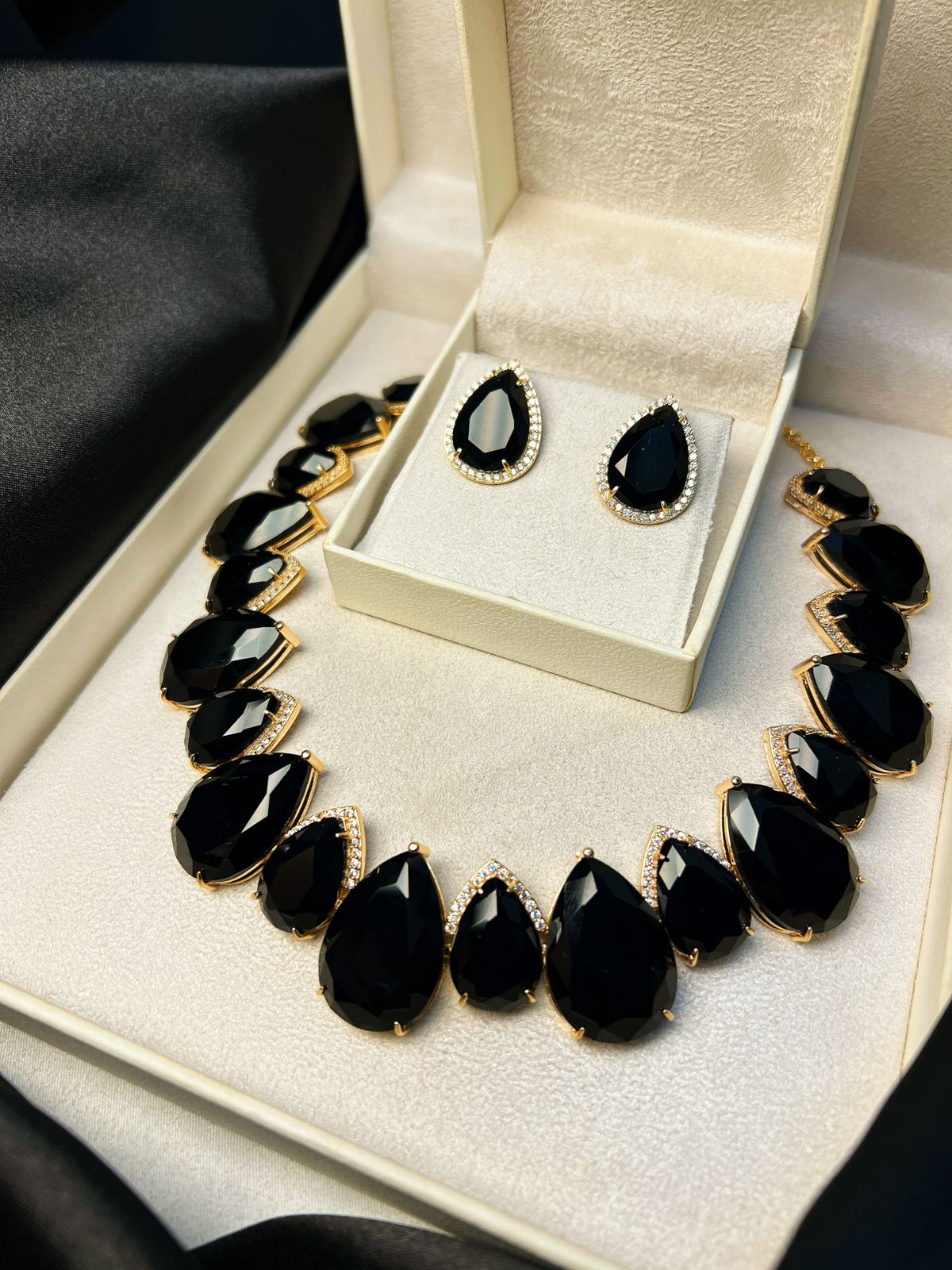 Conjunto Pedra onix Maxi Luxo