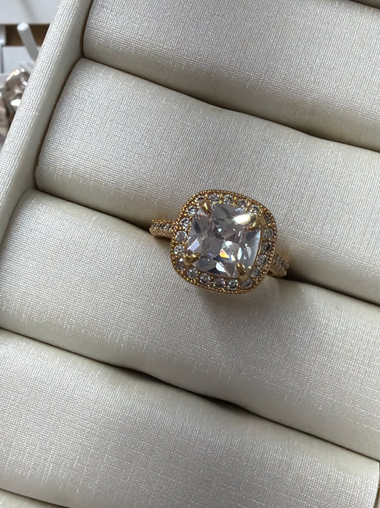 Anel - Anel cravejado quadrado em zirconias #9