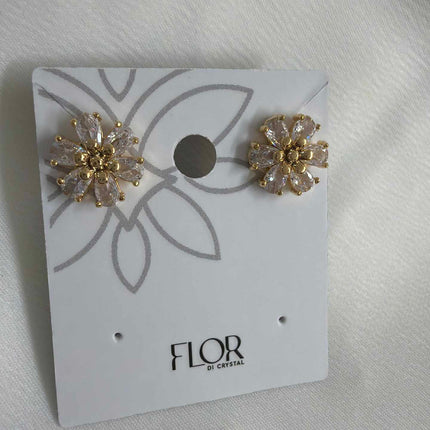 Brinco de Flor em Pedraria