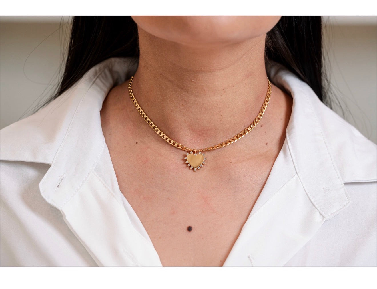 Luxe Heart Curb Chain Choker