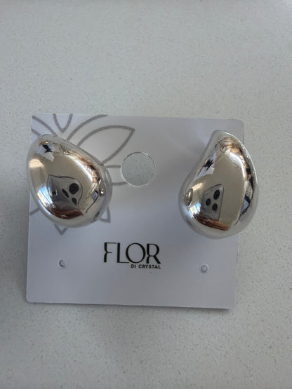 Small Teardrop earing