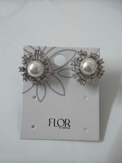 Pearl earing with scared halo cz 