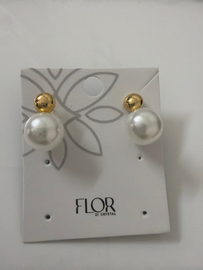 Pearl with round ball cz