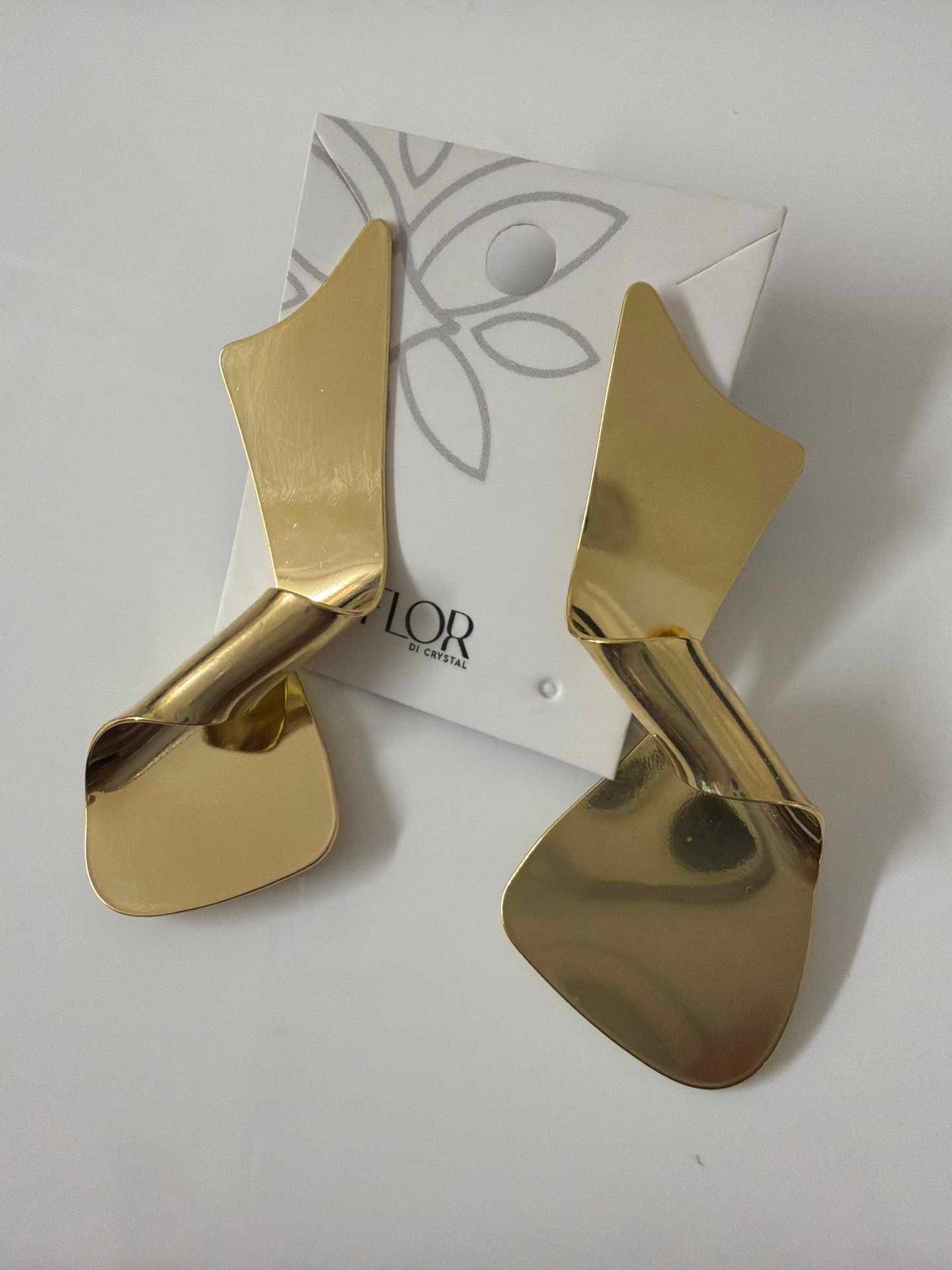 Brinco Liso torcido