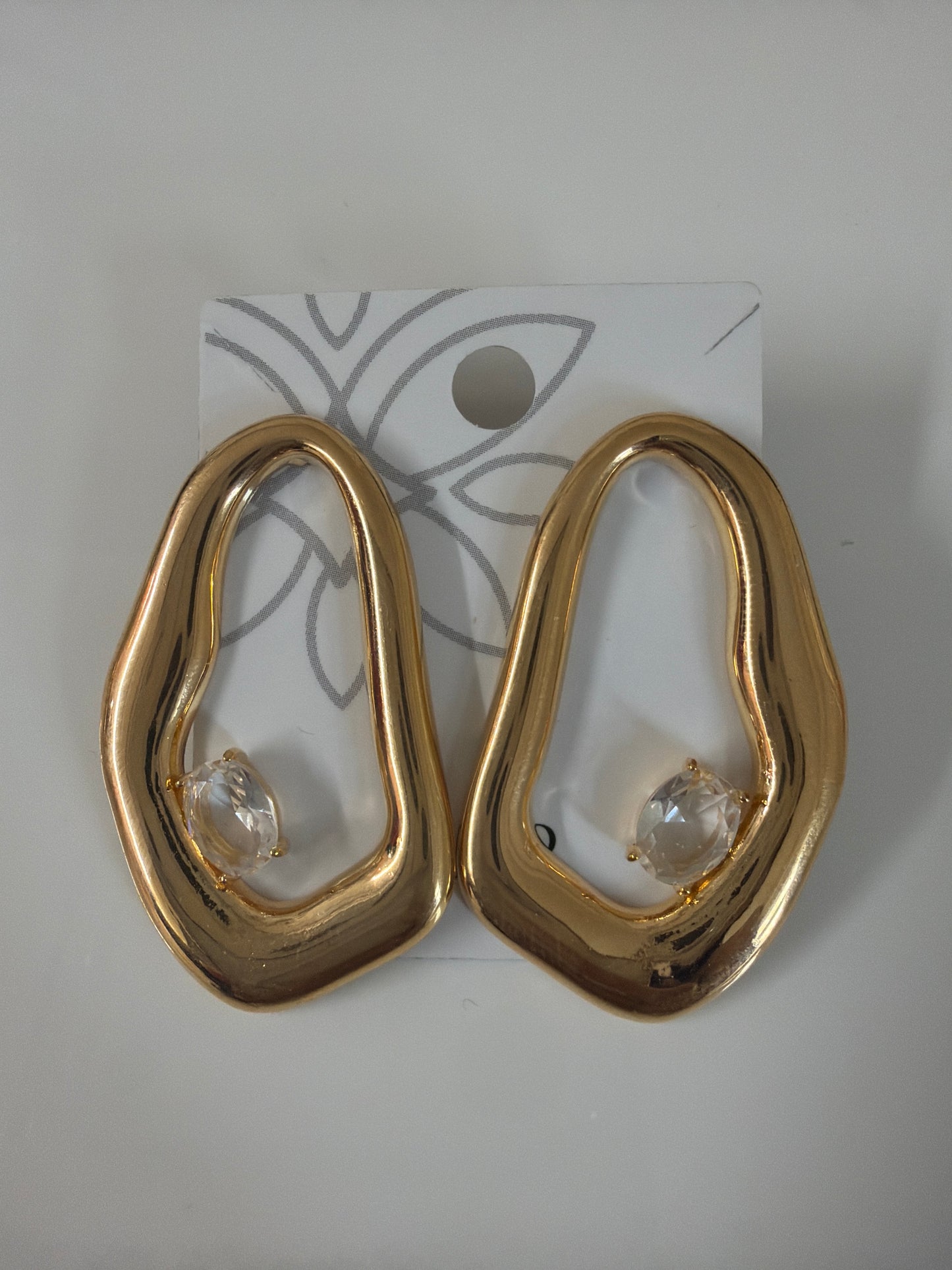 Brinco organico com  zirconias clear