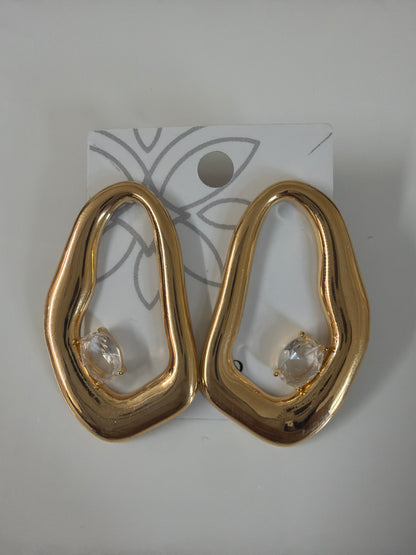 Brinco organico com  zirconias clear