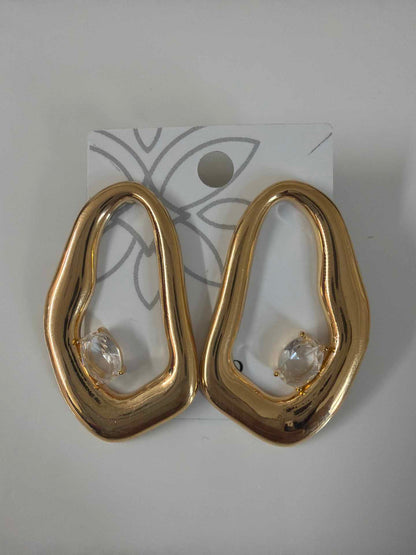 Brinco organico com  zirconias clear