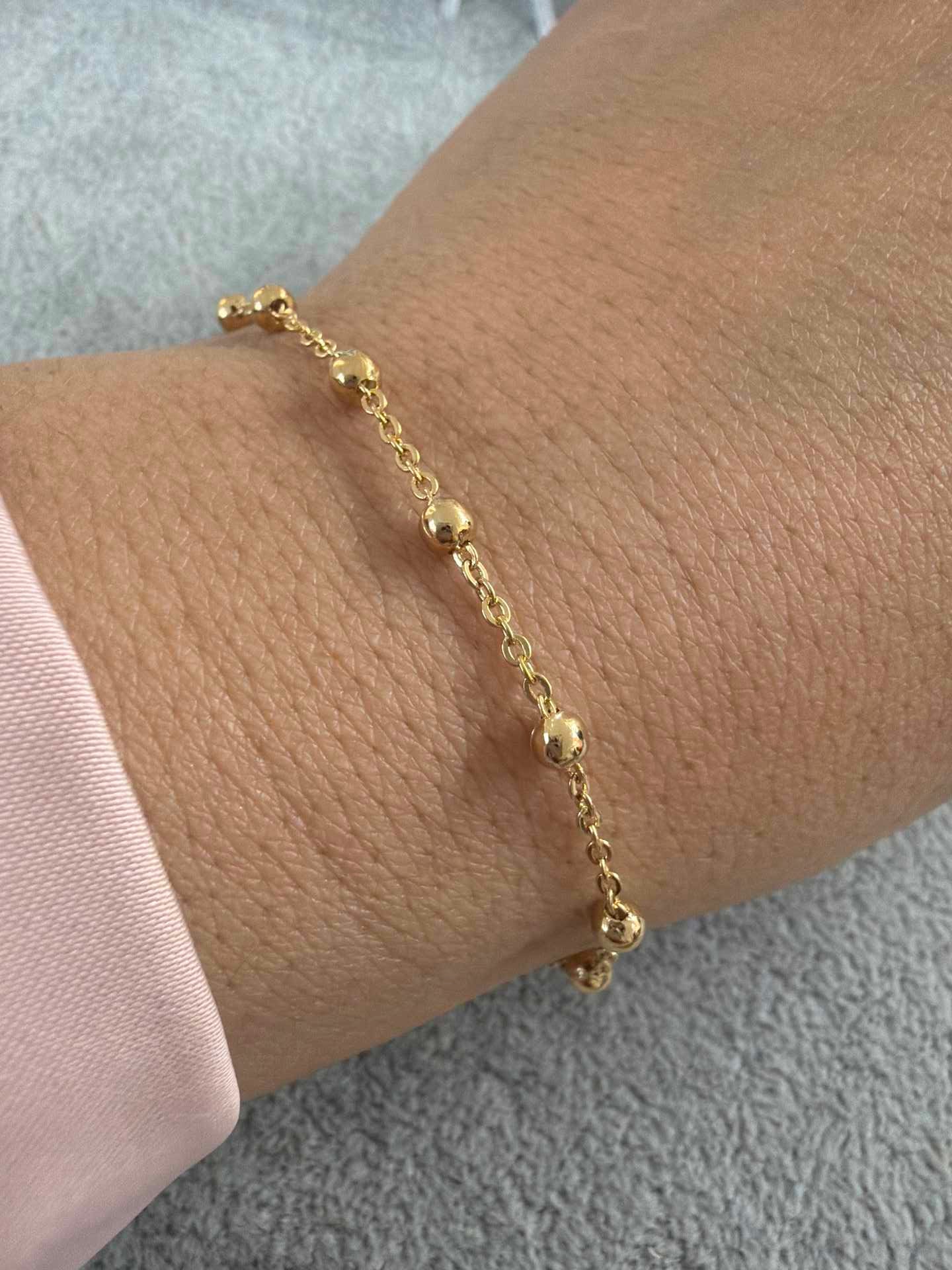 Delicate Ball bracelete 