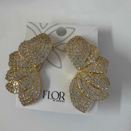 Half Flower earing cuff  detail in cz pave