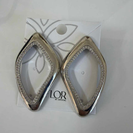 Organic inner halo in cz pave