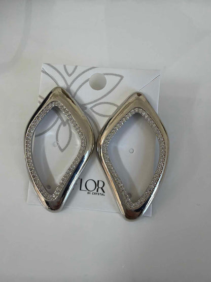 Organic inner halo in cz pave