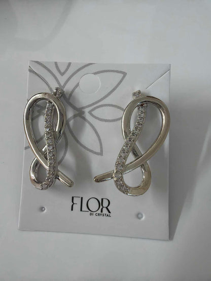 twisted loop earing  cz pave