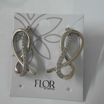 twisted loop earing  cz pave