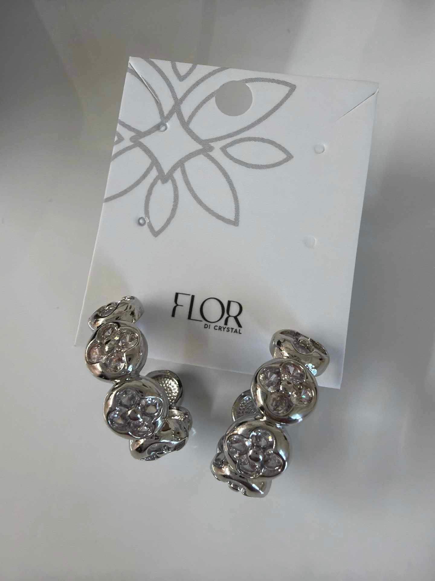 Clover hoops 
