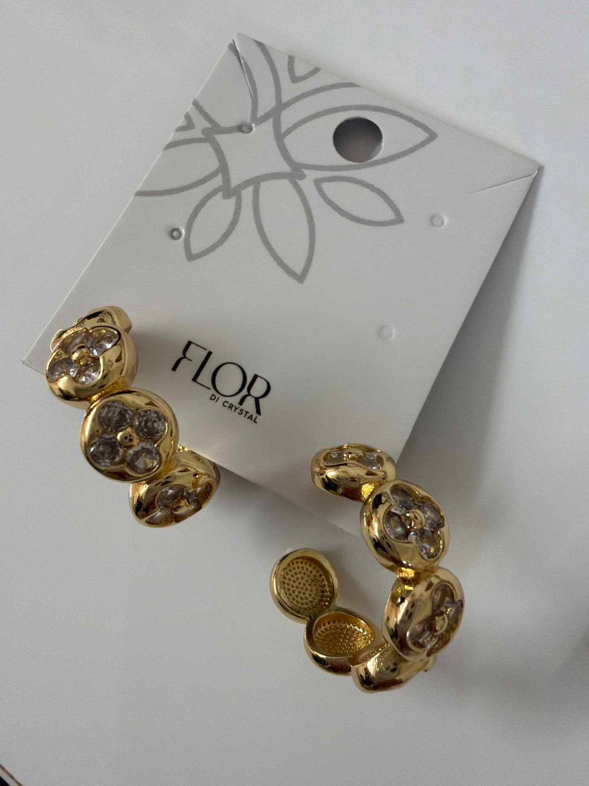 Clover hoops 