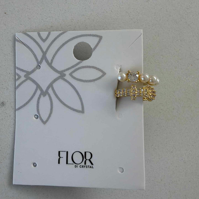 fake pircing w cz and pearls 
