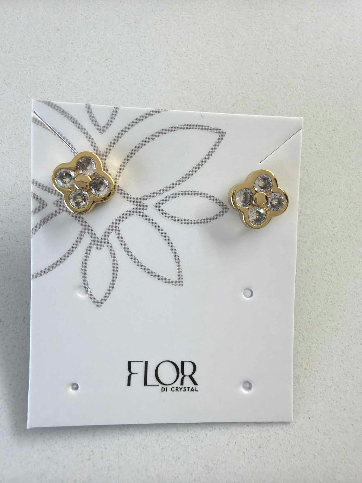 Flower with cz pave 