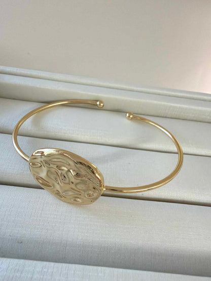 organic Oval bracelet