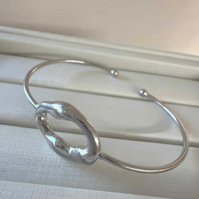 organic Oval perfurated bracelet
