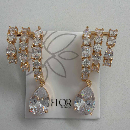 Brinco earcuff com pi gente de gota luxo