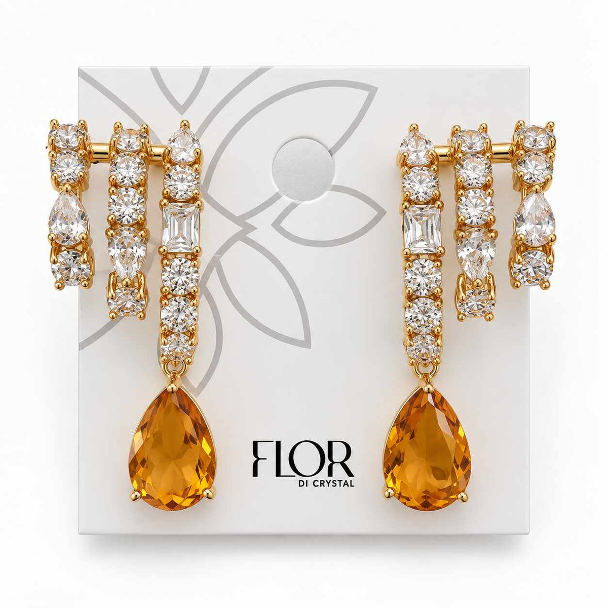 earcuff maxi pave in cristal cz yellow 18k plating
