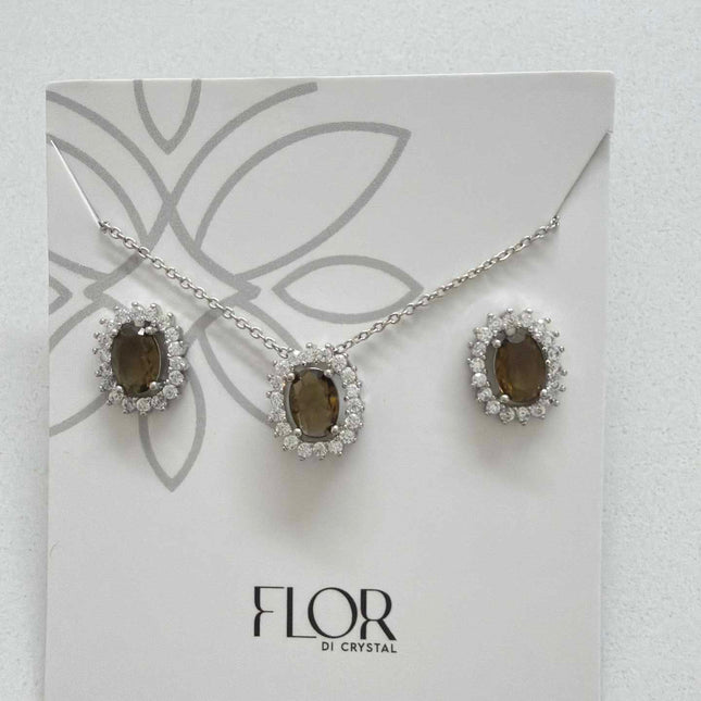 halo set in brown 