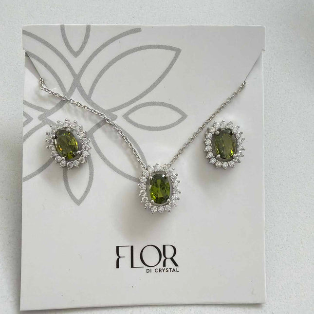 Halo pave set of earing and necklace pistachio