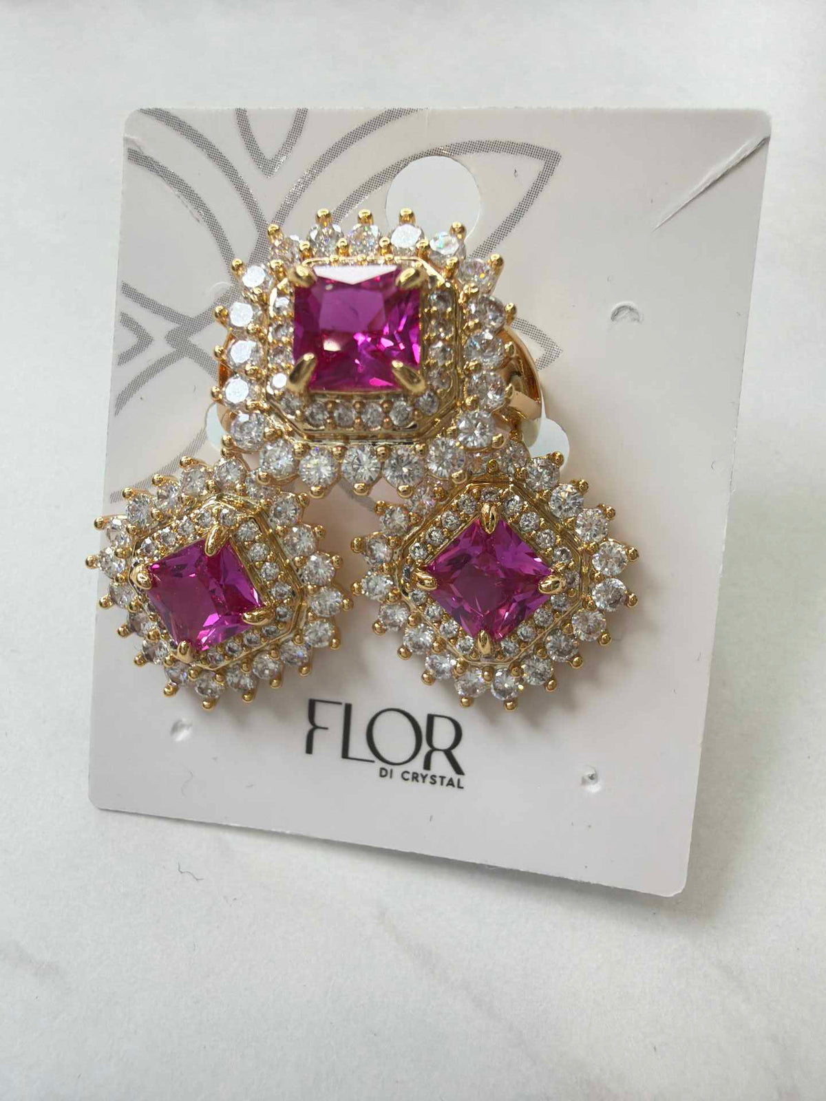 Ring and earing set in fushia 18k