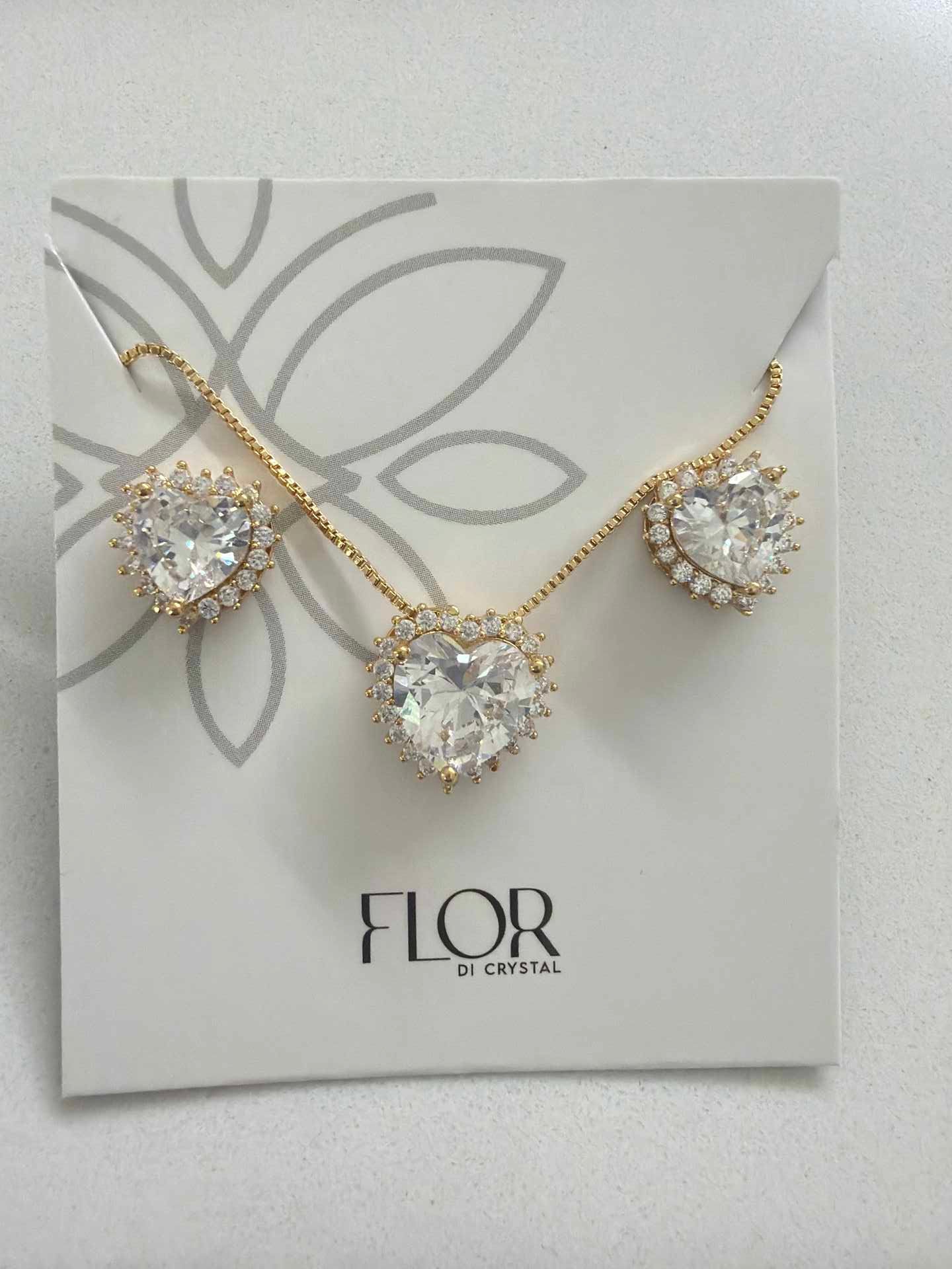 Heart clear cz w/ halo cz pave set 