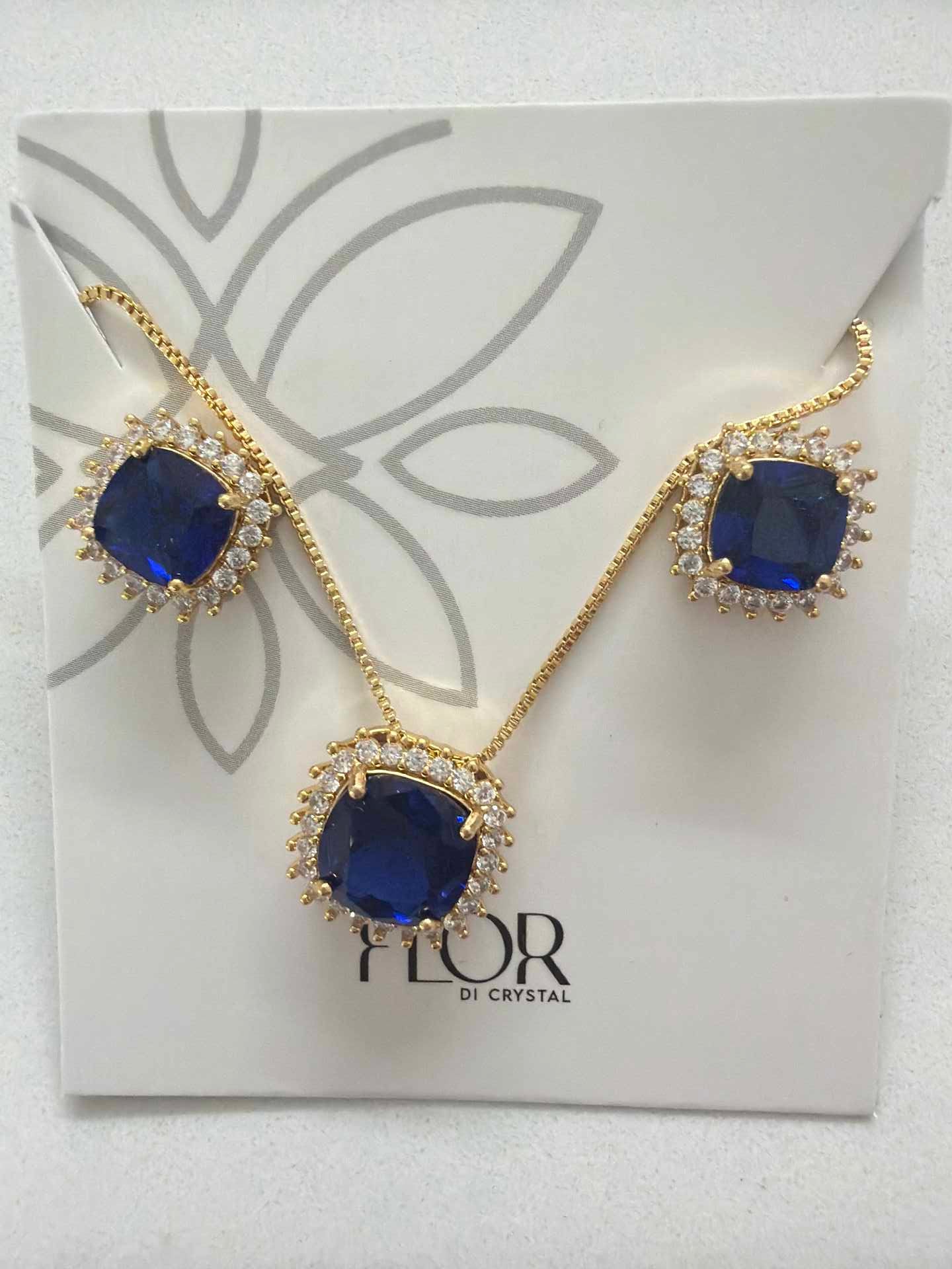 Square Safire cz w/ halo cz pave set 