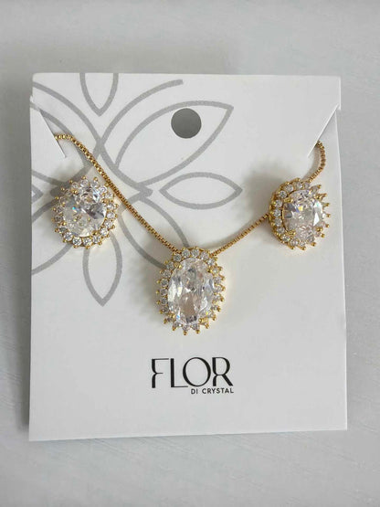 Oval clear cz w/ halo cz pave set 