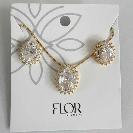 Oval clear cz w/ halo cz pave set 