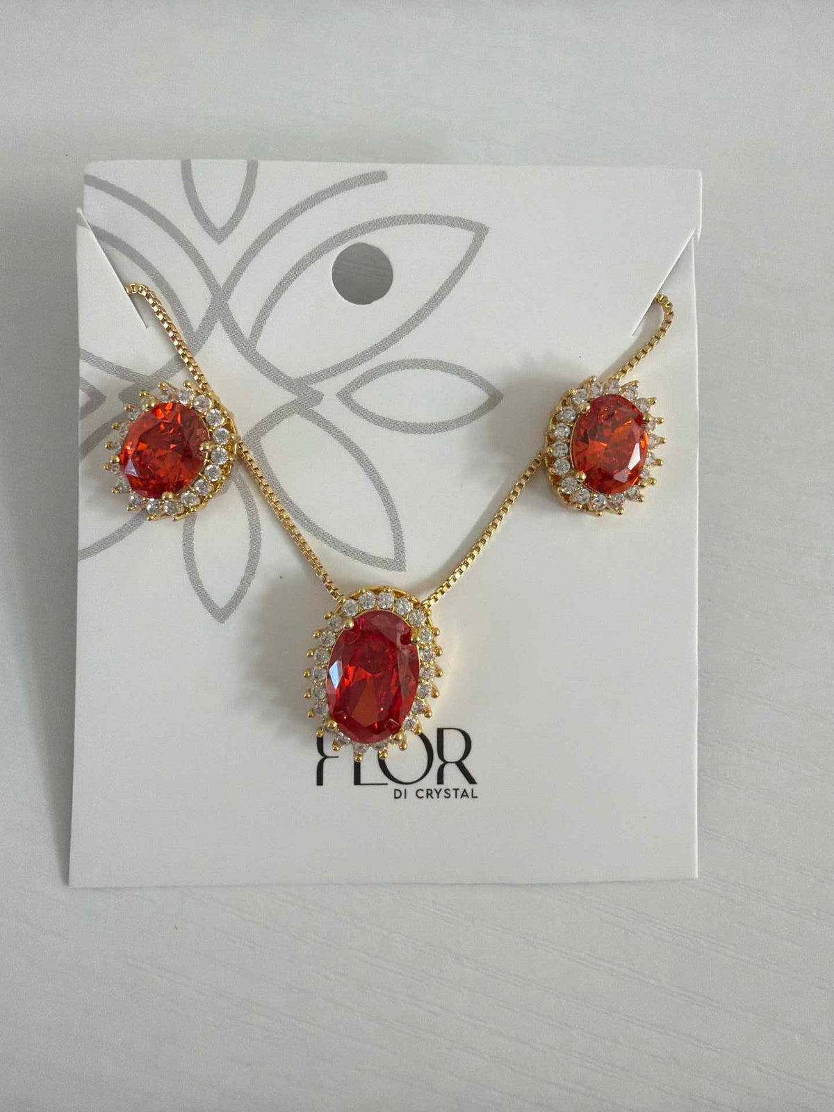 Oval orange cz w/ halo cz pave set 