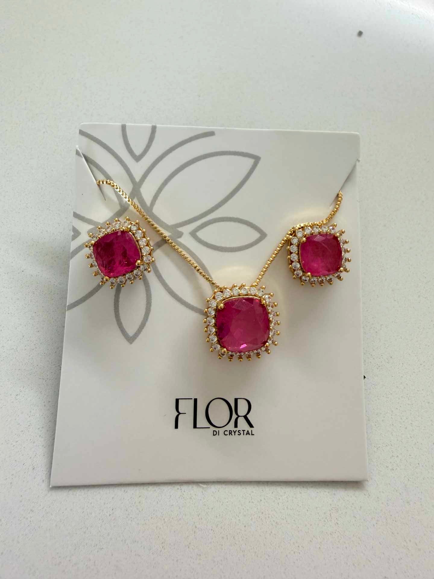 Square fushia fusion w/ halo cz pave set 