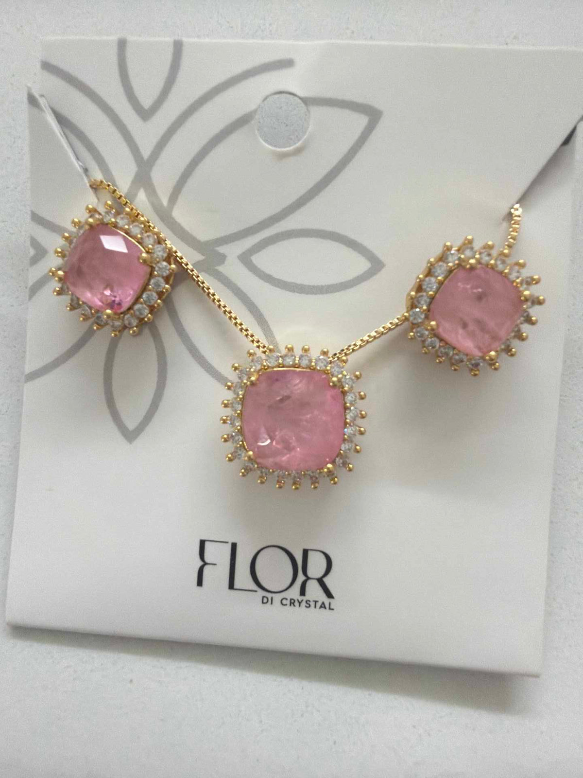 Square baby pink fusion w/ halo cz pave set 
