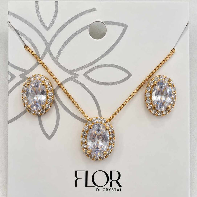 Conjunto oval cristal cravejado