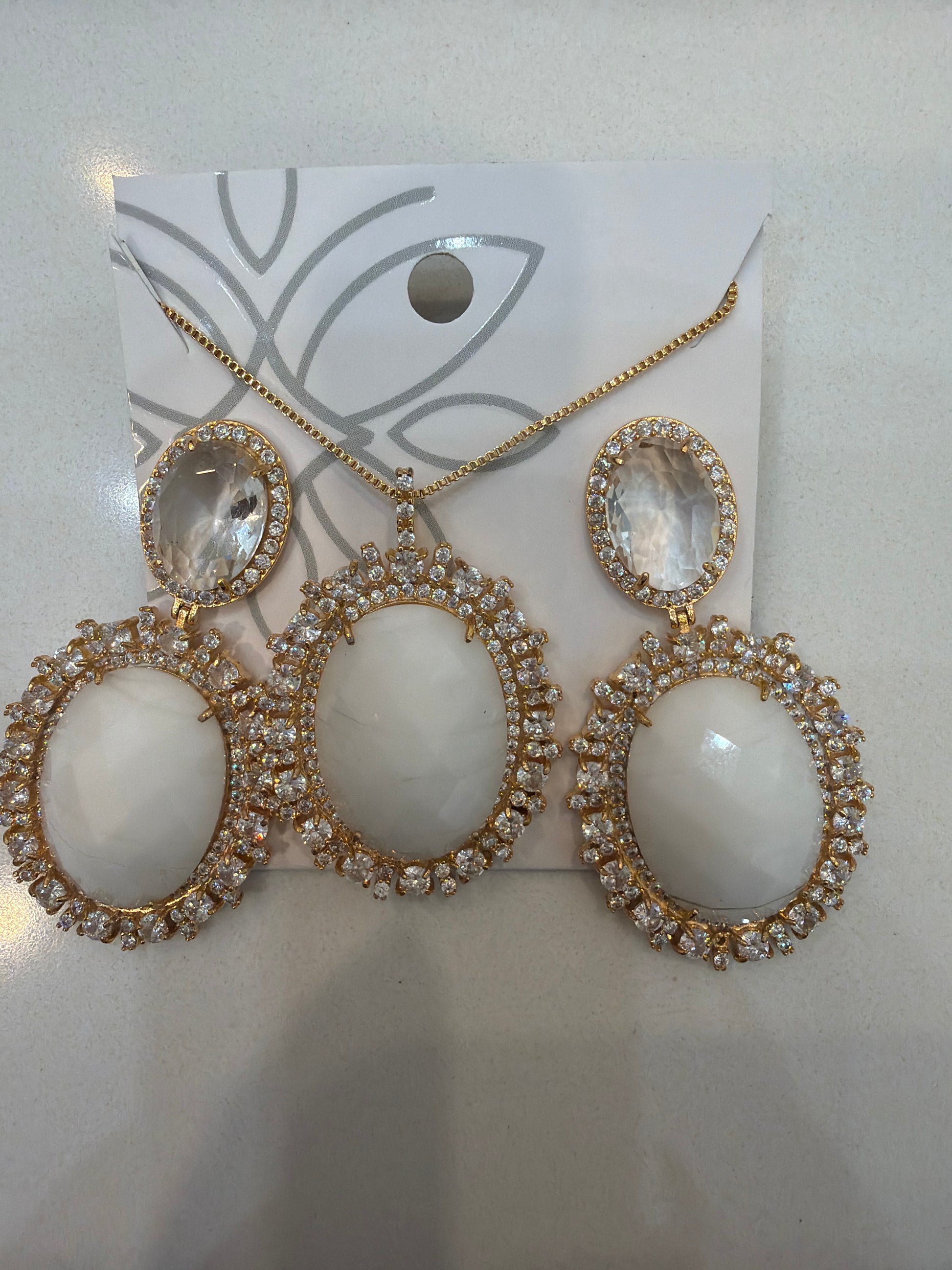 conjunto de brinco e colar de gota Cristal grande 