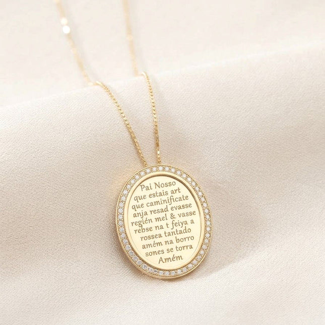 Colar medalha oval Pai Nosso cravejada