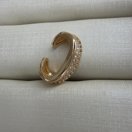 Piercing fake cravejado em zircônia branca
