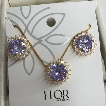 Conjunto cravejado lilaz 