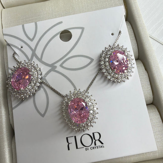 Conjunto cravejado em rosa
