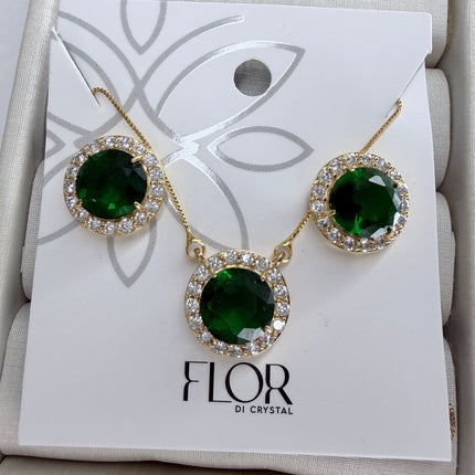 Conjunto redondo verde esmeralda com halo
