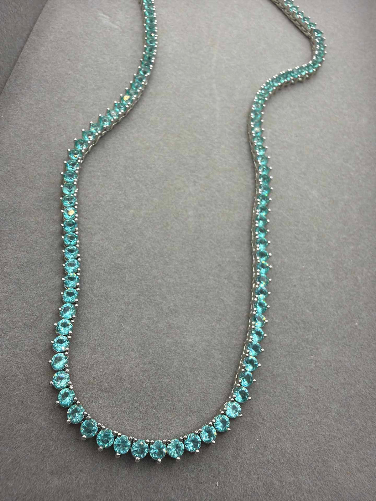 Rivieira 3mm turquesa - 40cm