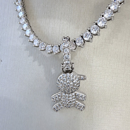 Pingente menino cravejado ródio branco