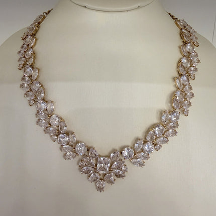 Colar noiva maxi pedraria cristal folheado ouro