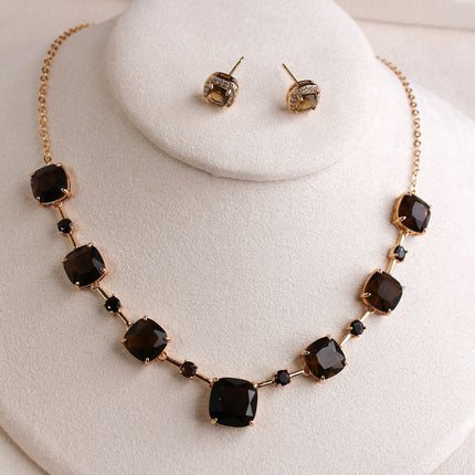 Conjunto colar brincos pedras pretas quadradas