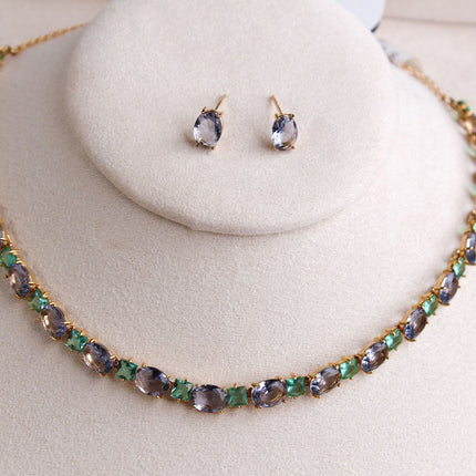 Conjunto colar brincos pedras verdes azuis