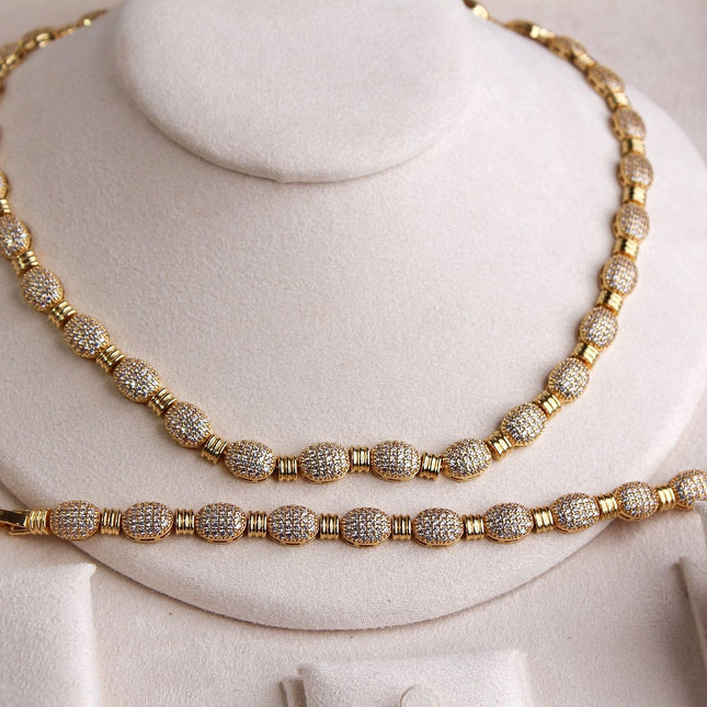 Conjunto colar pulseira bolas cravejadas ouro