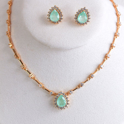 Conjunto colar brincos pedra verde gota