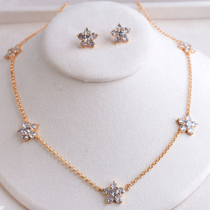 Conjunto colar brincos flor zircônia folheado